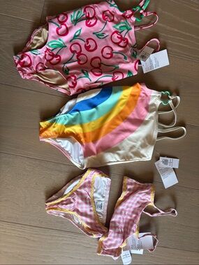 3 x bathing suits